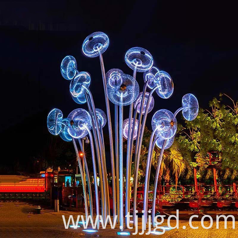 Jellyfish Sculpture Iron Landscape Design Lamp